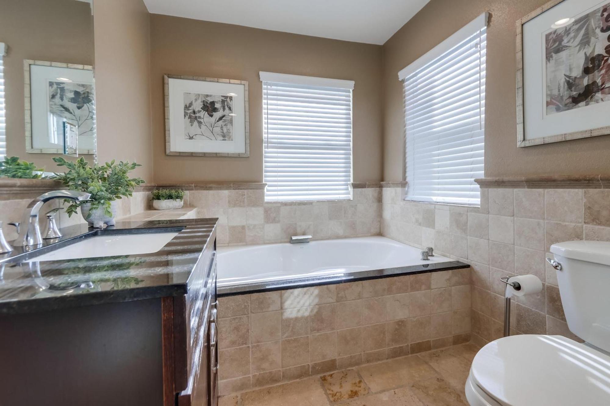 Destination #48 Villa Placentia Exterior photo